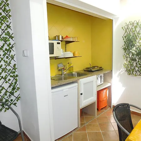 Dinas Guesthouse Gasthof Lagos