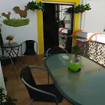 בית הארחה Dinas 3*