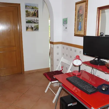 Dinas Guesthouse Guest house 3*